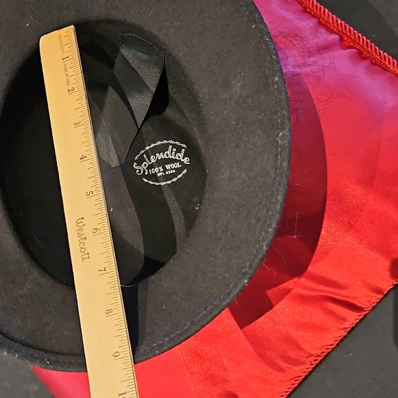 Vintage Splendide Black 100% Wool Veiled Fedora - Elegant & Timeless - Picture 12 of 15